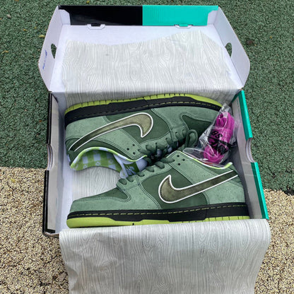 Nike x Concepts SB Dunk Low Pro OG QS Special 'Green Lobster'