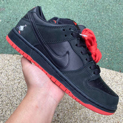 Nike Dunk Low TRD 'Black Pigeon'