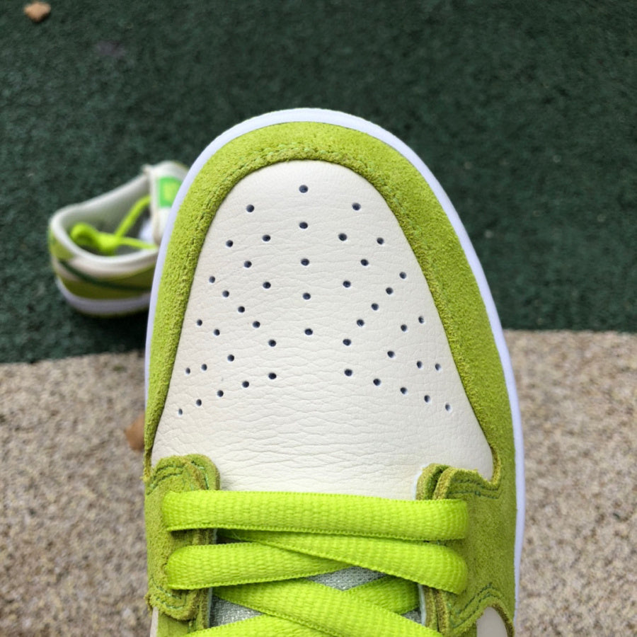 Nike SB Dunk Low Pro 'Green Apple'