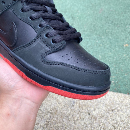 Nike Dunk Low TRD 'Black Pigeon'