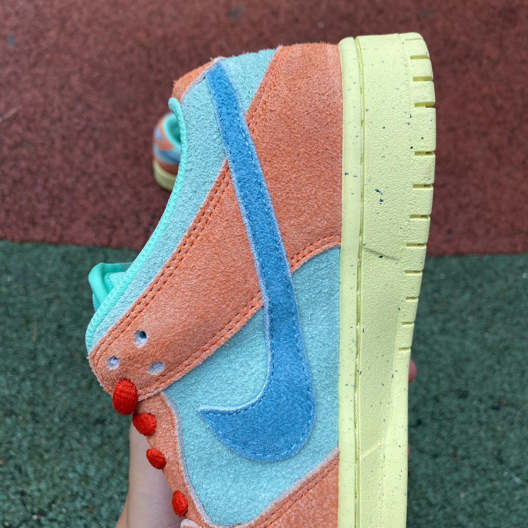 Nike SB Dunk Low Pro Prm 'Noise Aqua'