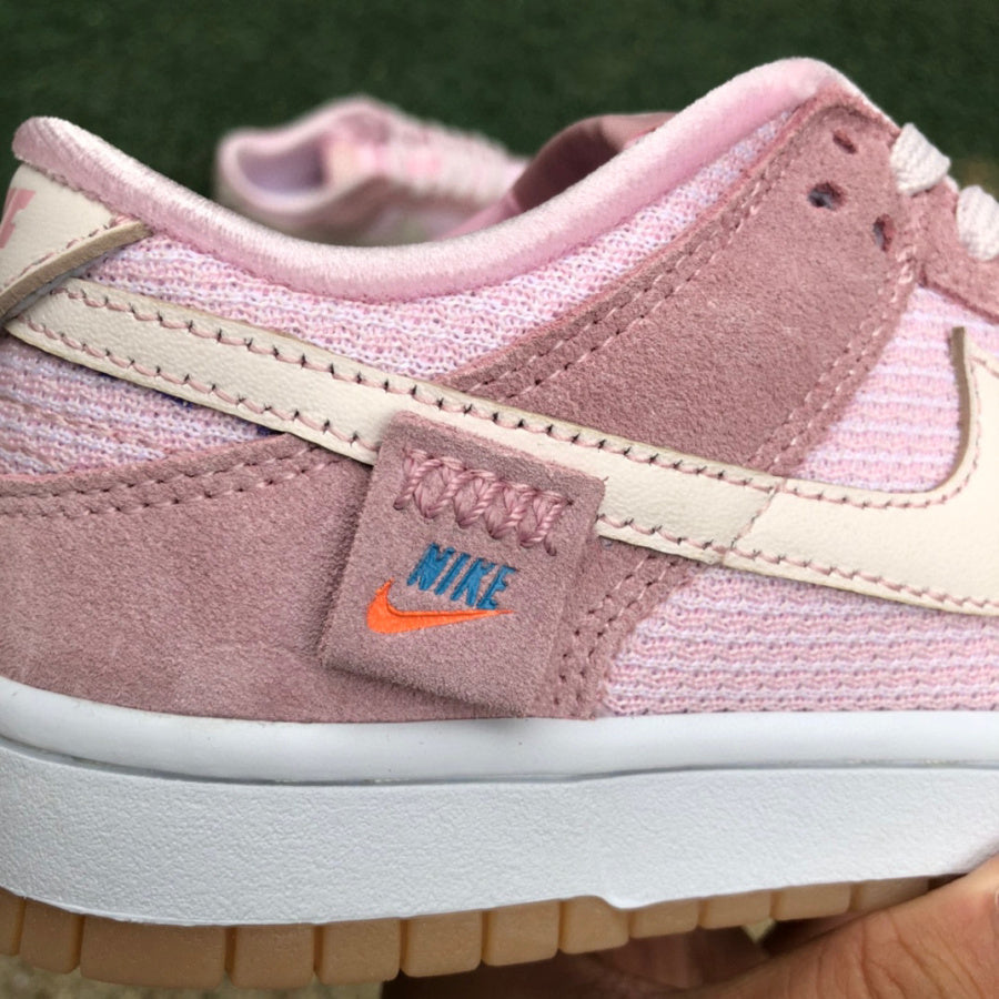 Nike Dunk Low SE 'Teddy Bear'